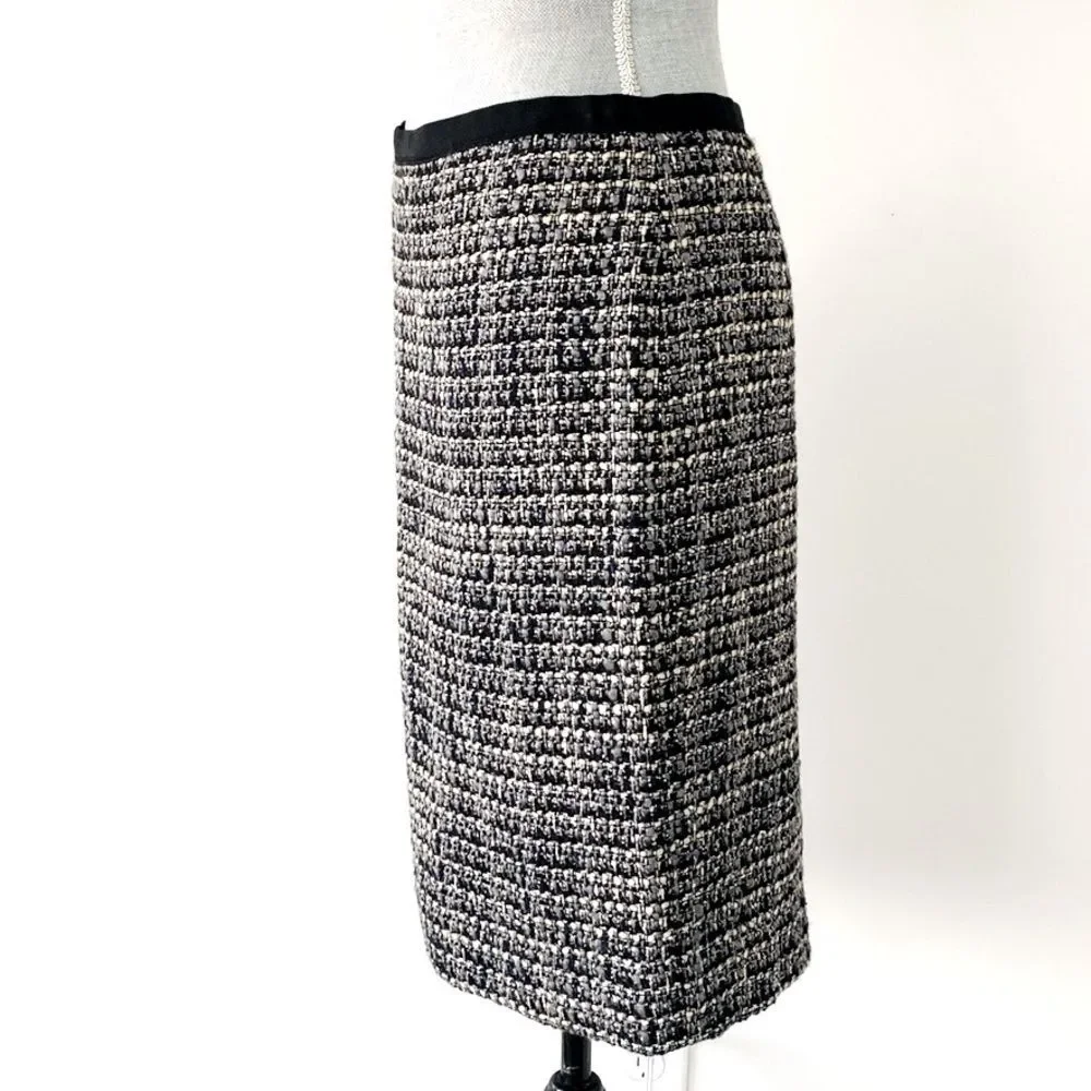 J. Crew Black & Gray Tweed Wool Blend Skirt sz 4 Academia Classic Feminine